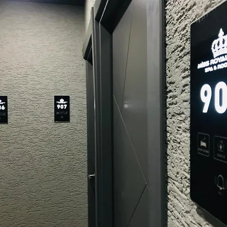 Hotel Miss Royal & 3*