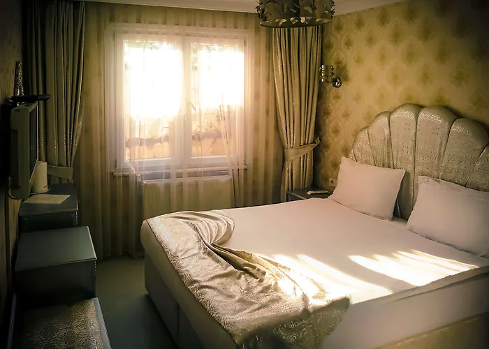 Hotell Miss Royal & 3*