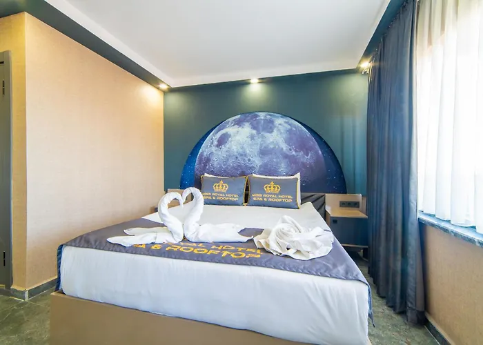 Miss Royal & Hotell 3*