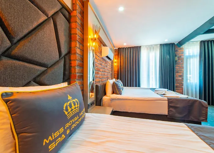 Miss Royal & 3* Istanbul