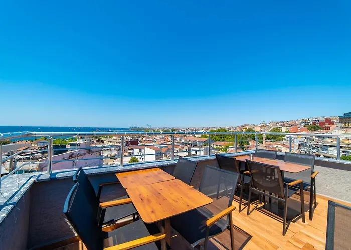 Miss Royal & 3* Istanbul