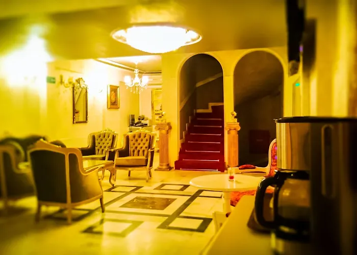 Miss Royal & 3* Istanbul