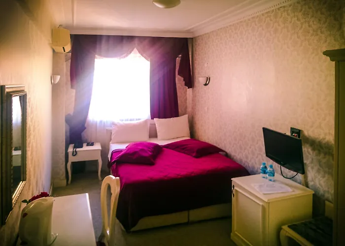 Hotell Miss Royal & 3*