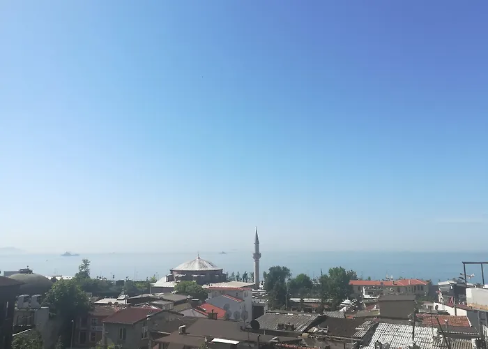 Miss Royal & Istanbul