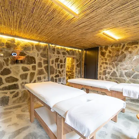 Miss Royal & 3* İstanbul