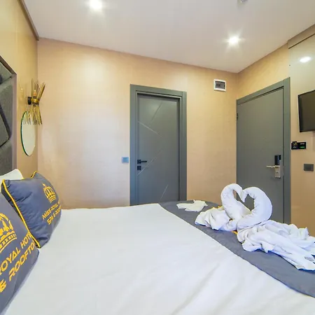 Miss Royal & Otel 3*