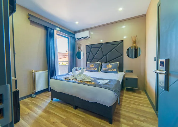 Miss Royal & איסטמבול