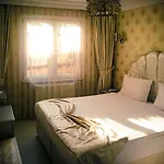 Hotel Miss Royal & 3*