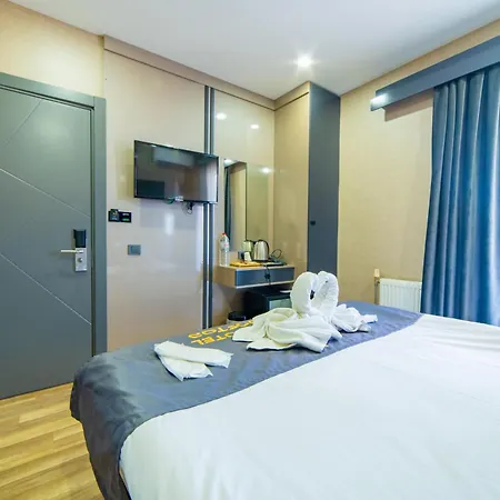 Hotel Miss Royal &